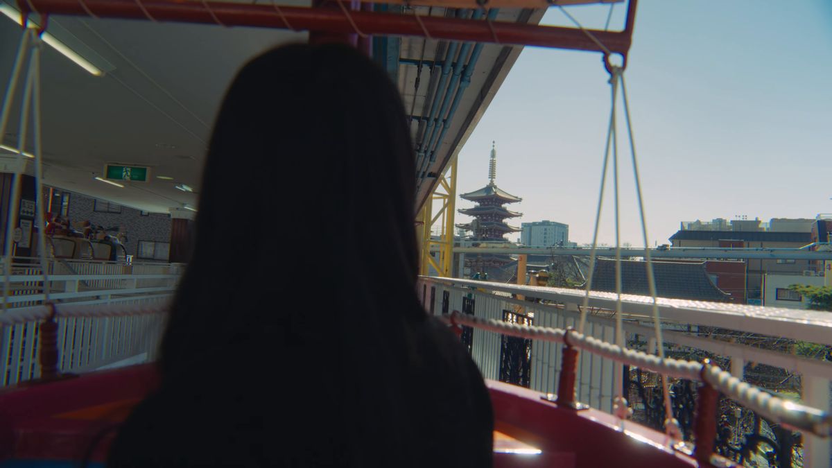 ゴンドラの先に見える五重塔