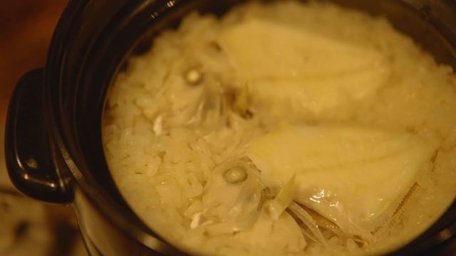 Rice cooked with filefish