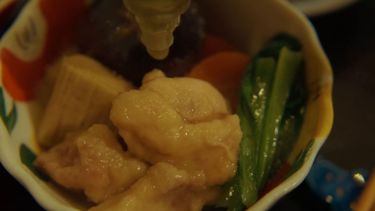 治部煮にわさびを添える