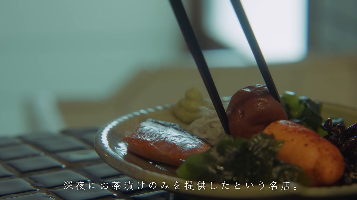 鮭や梅干し、明太子を盛った皿
