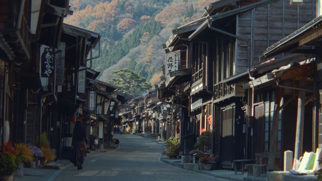 奈良井宿の通りと軒を連ねる木造の町家