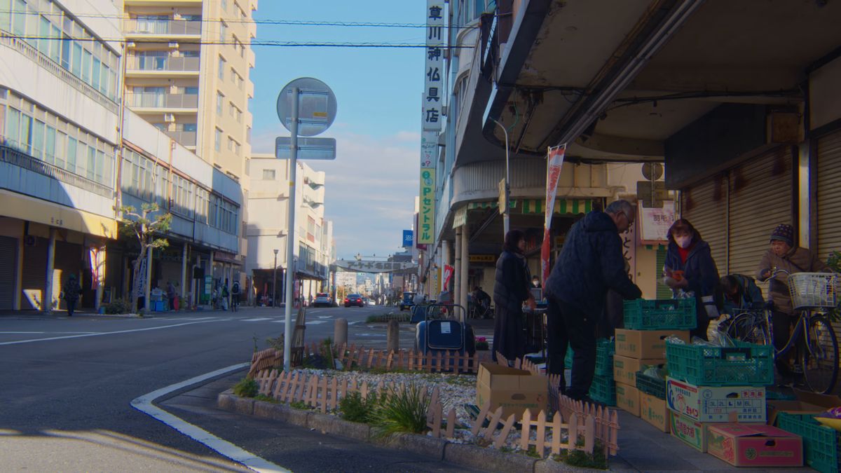 アーケード名店街の朝市「朝イチ」